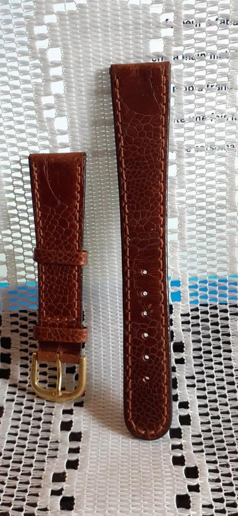 Bracelet montre brun moyen neuf en cuir véritable, Bijoux, Sacs & Beauté, Bracelets, Enlèvement ou Envoi, Neuf, Brun, Cuir
