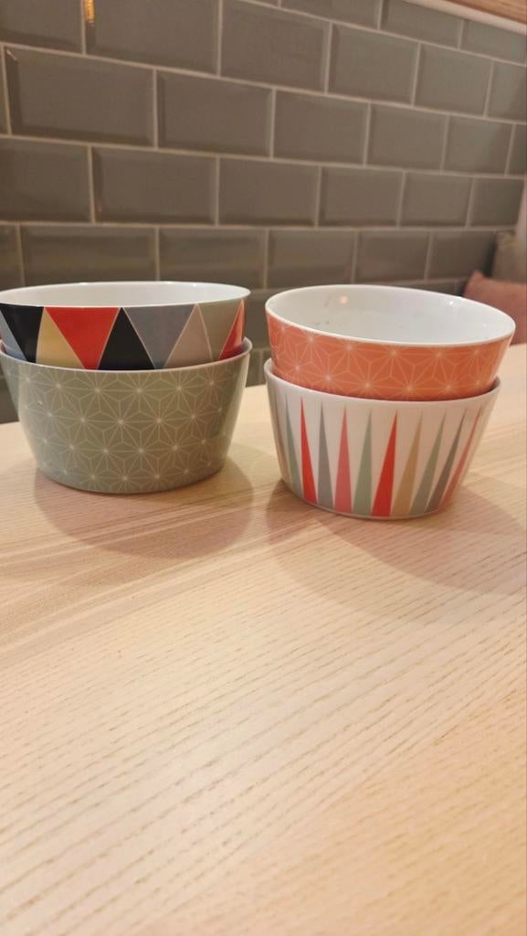 4 kommetjes Ikea, Enlèvement