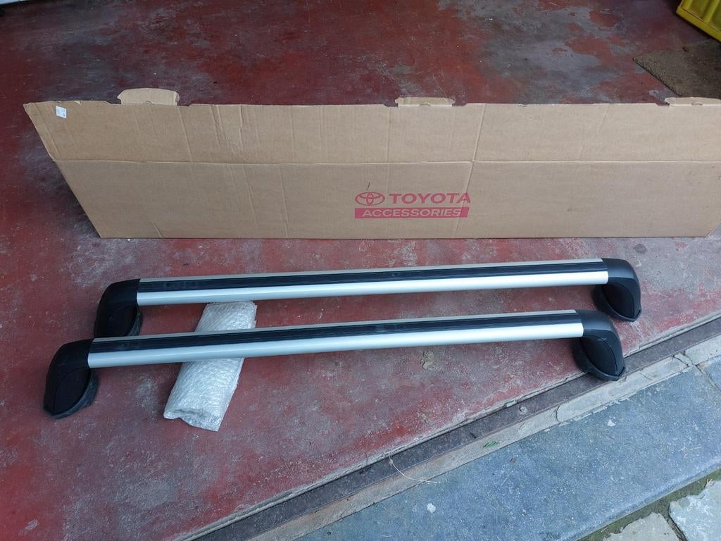 Barres de toit pour Toyota Avensis, Autos : Divers, Enlèvement