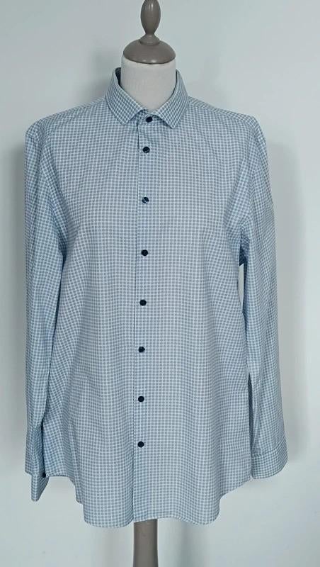 Slim fit blauw/wit overhemd, maat L. 🎉, Kleding | Heren, Overhemden, Zo goed als nieuw, Halswijdte 41/42 (L), Blauw, Ophalen of Verzenden