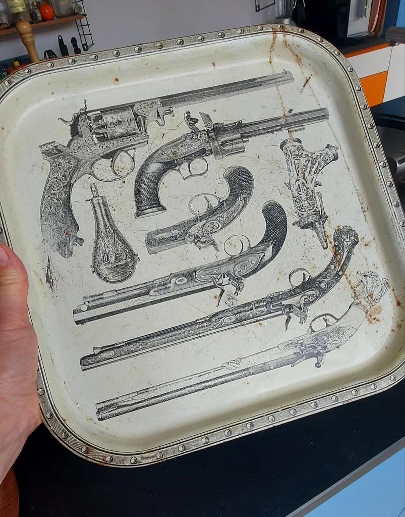 Pistolets à plateaux métalliques, Enlèvement ou Envoi