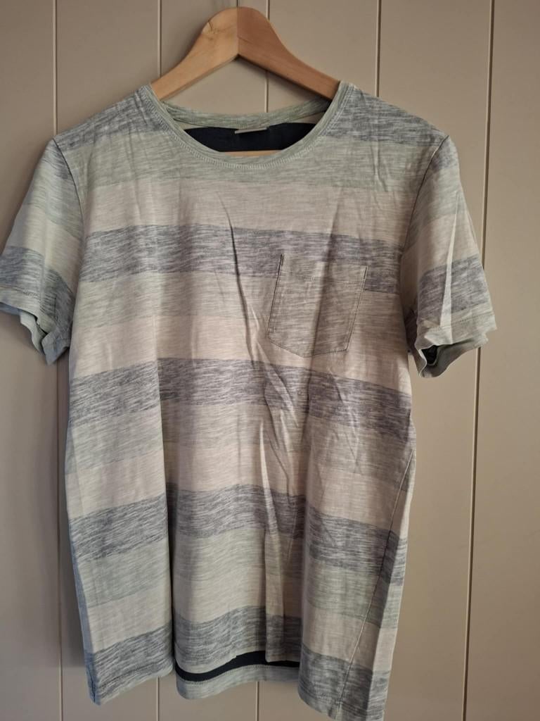 gestreept t-shirt jack & jones M, Kleding | Heren, T-shirts, Overige kleuren, Maat 48/50 (M), Ophalen of Verzenden, Gedragen