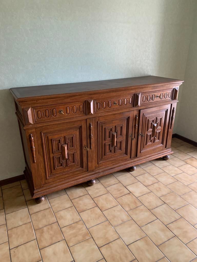 Antieke Mechelse 3-deurs dressoir, Huis en Inrichting, Ophalen, Met deur(en), Eikenhout, Zo goed als nieuw