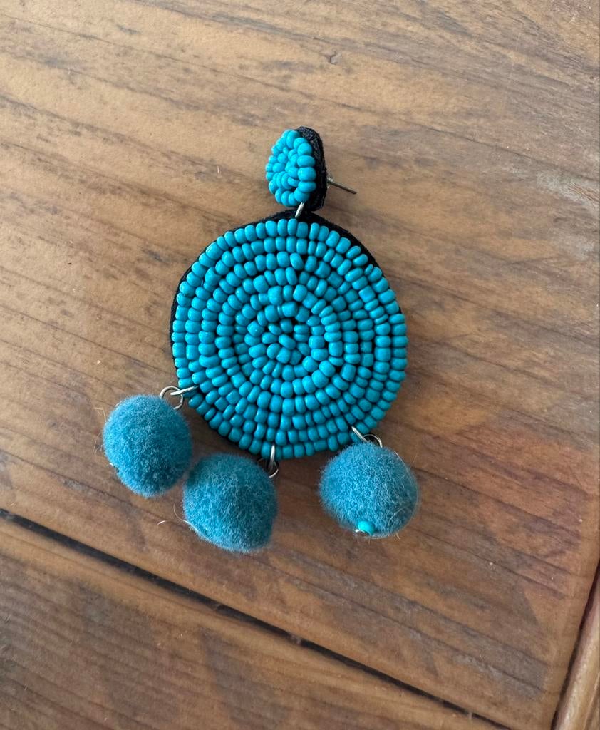 IK ZOEK deze oorbellen van de Veritas, Ophalen of Verzenden, Zo goed als nieuw