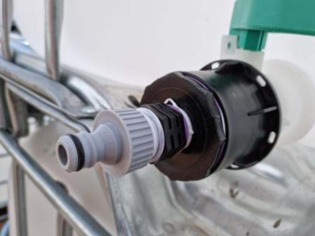 Adapter met gardena koppeling ( Ibc containers,Tonnen,Vaten), Tuin en Terras, Ophalen, Nieuw, Kunststof