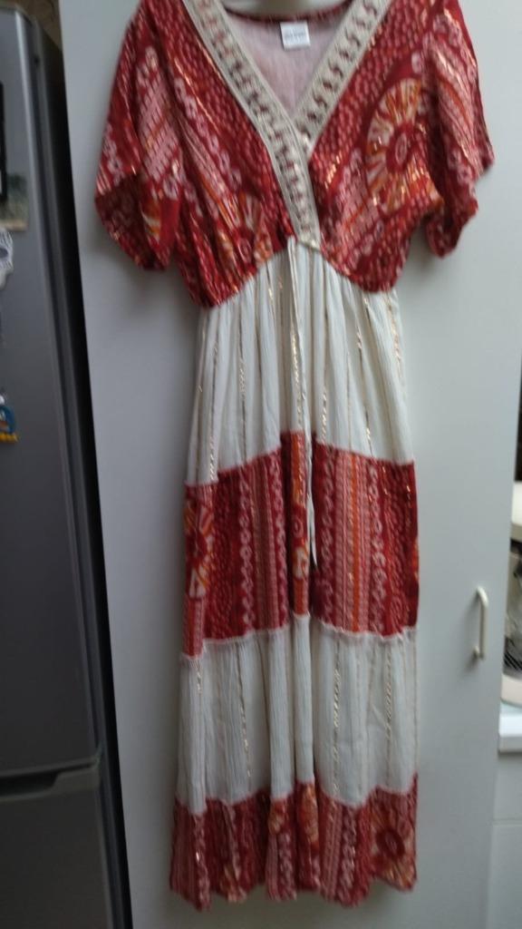 Longue robe style Bohème neuve taille 42, Vêtements | Femmes, Enlèvement ou Envoi, Sans marque, Sous le genou, Taille 42/44 (L)