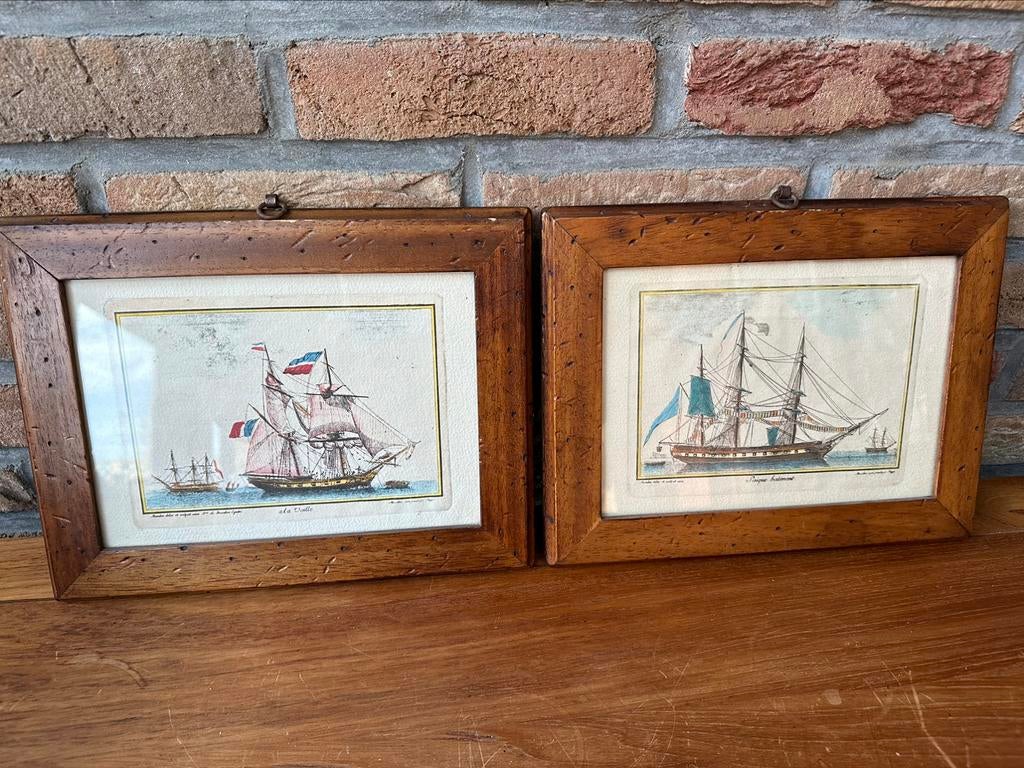 Petits cadres avec peinture