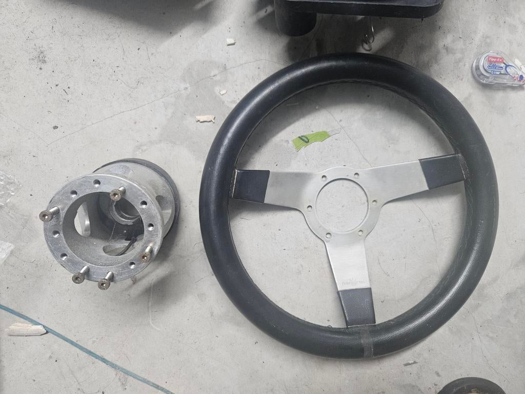 Volant personnel avec adaptateur VW Golf MK2., Autos : Pièces & Accessoires, Envoi, Fiat