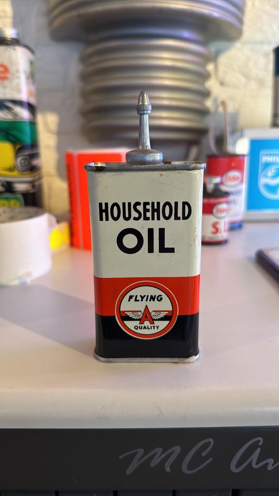 Flying Un bidon à huile pratique NOS, Collections, Enlèvement ou Envoi, Comme neuf, Ustensile