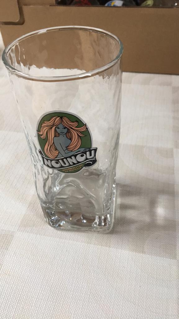 Bierglas nounou Refermentation en bouteille, Enlèvement ou Envoi, Comme neuf, Verre à bière