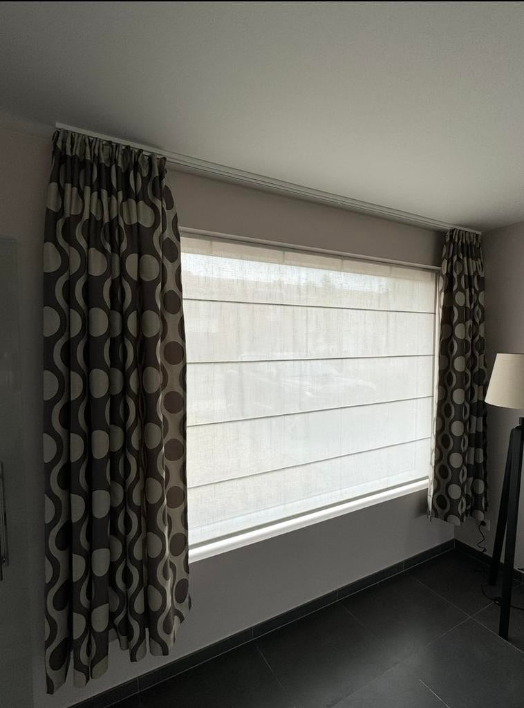 2-delig gordijn in motief met rail en bevestigingshaken, Ophalen, Gebruikt, 200 cm of meer, Grijs