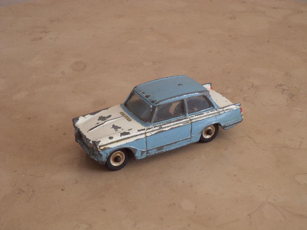 Dinky Toys, Ophalen of Verzenden, Gebruikt, Auto, Dinky Toys