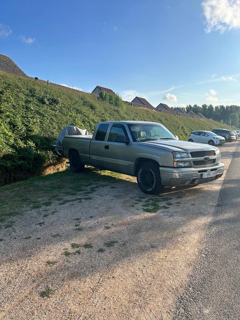 Chrevolet silverado 1500 extended cab te koop, Auto's, 4 deurs, Achterwielaandrijving, 8 cilinders, 2500 kg