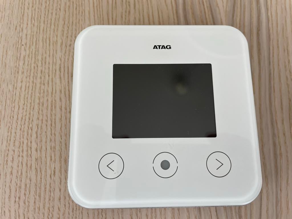 Atag One thermostaat, Ophalen of Verzenden, Slimme thermostaat, Zo goed als nieuw