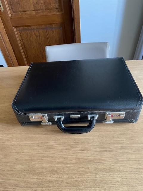 72-delige bestekkoffer Berghoff, Résiste au lave-vaisselle, Ensemble de couverts, Comme neuf, Enlèvement