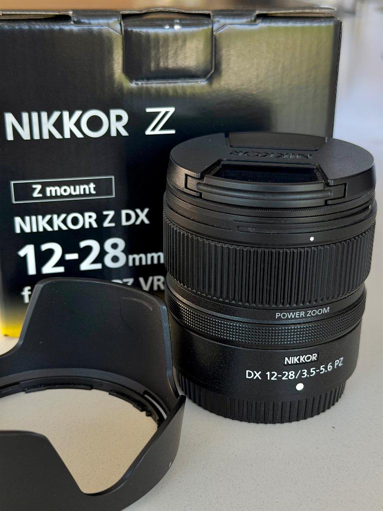 Nikon Nikkor Z DX 12-28 mm f/3,5-5,6, TV, Hi-fi & Vidéo, Photo | Lentilles & Objectifs, Enlèvement ou Envoi, Comme neuf, Objectif grand angle