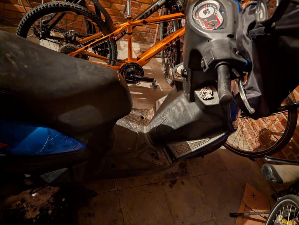 Sym Orbit 3 euro 5 injectie 4 takt voor onderdelen, Fietsen en Brommers, Scooters | SYM, Ophalen, Gebruikt, 49 cc, Klasse B (45 km/u)