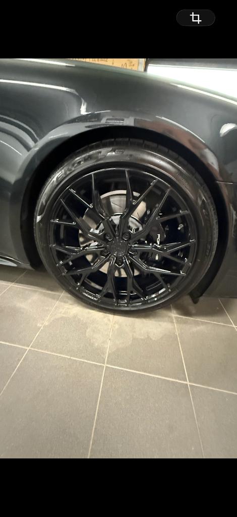 Jantes 21'' Concaver CRV1 avec pneus été P Zero, Pneus été, 21 pouces, Pneu(s), Enlèvement