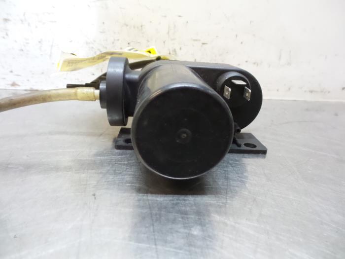 Soupape vide d'un Maserati Biturbo, Maserati, -, 3 mois de garantie, Utilisé