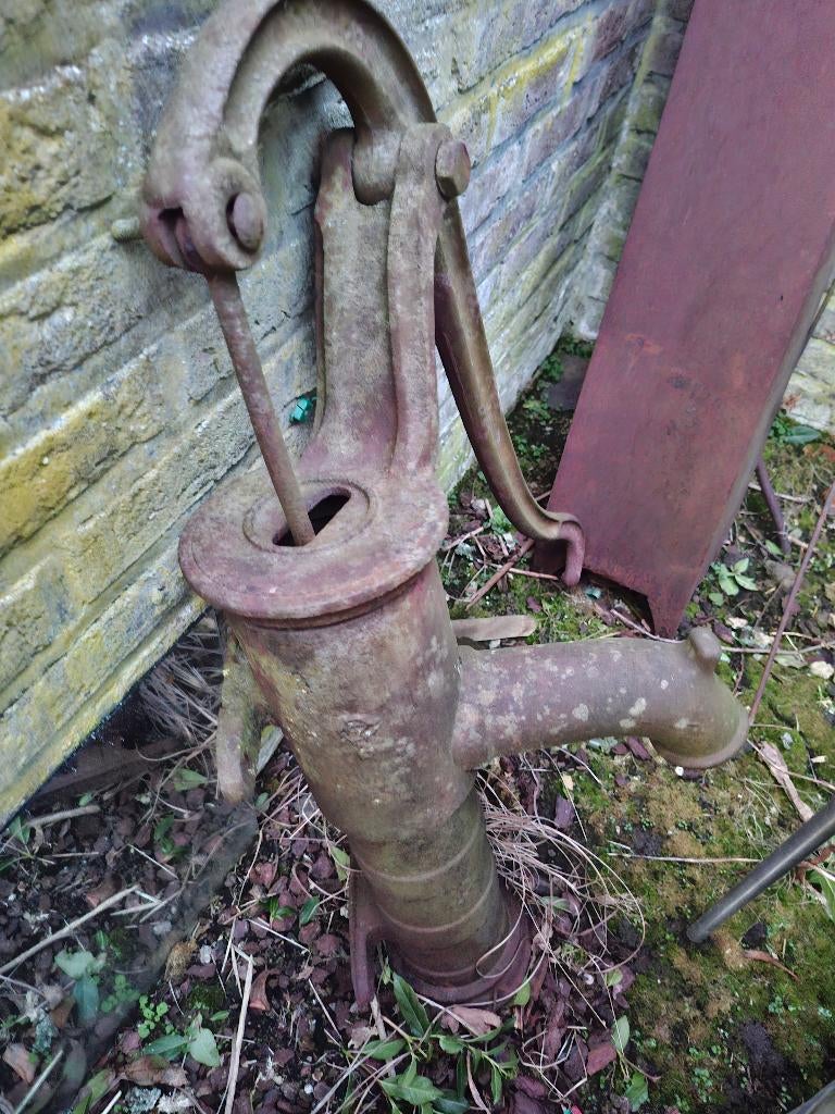 antieke buitenwaterpomp, Antiek en Kunst, Ophalen