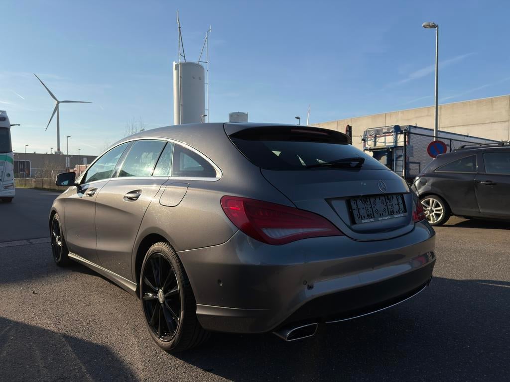 Mercedes-Benz CLA 180 SHOOTING BRAKE, GARANTIE, Auto's, 122 kW, 4 cilinders, Leder en Stof, Beige