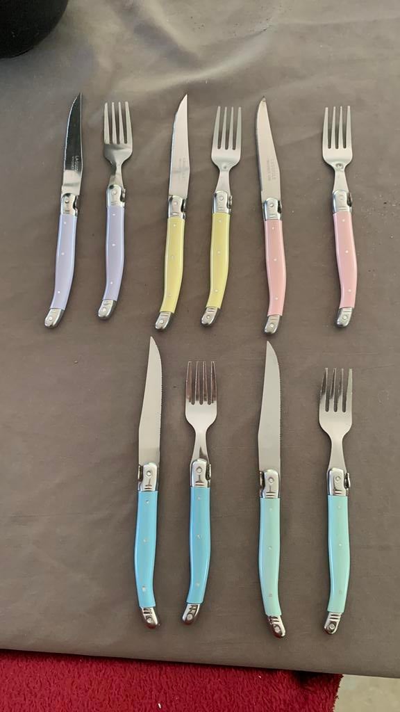 kleurrijke bestekset van Jean Dubost Laguiole, Antiek en Kunst, Ophalen