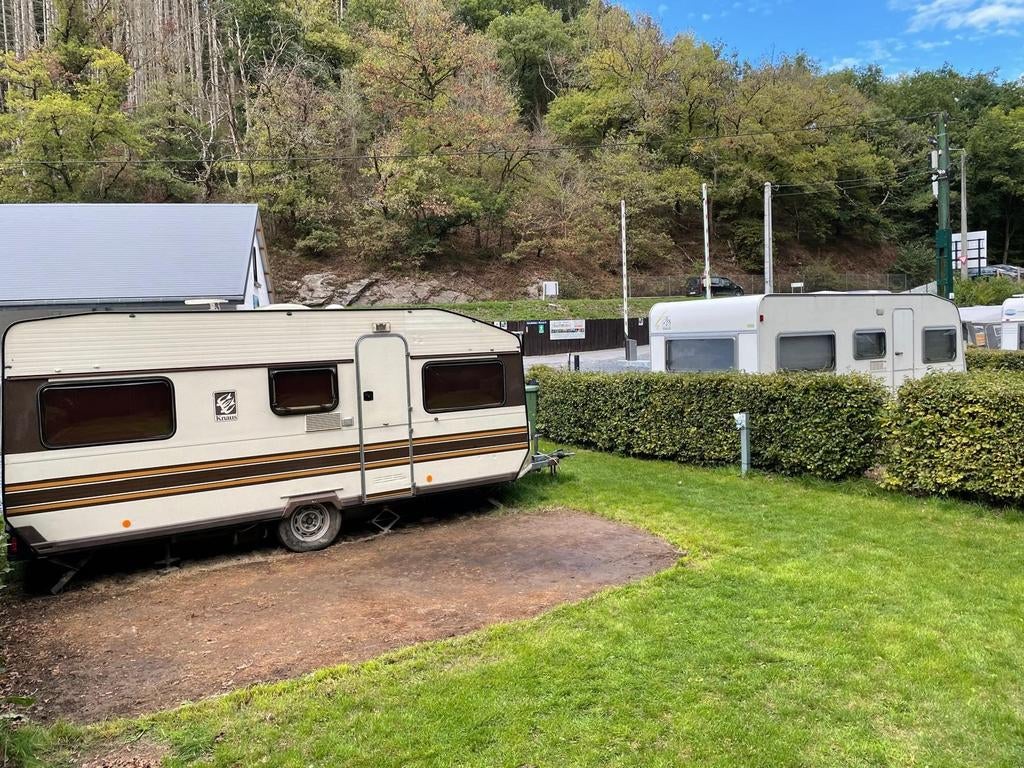 Goed Onderhouden Knaus Azure 510 (1984) retro, Caravans en Kamperen, Caravans, Particulier, Koelkast, Knaus