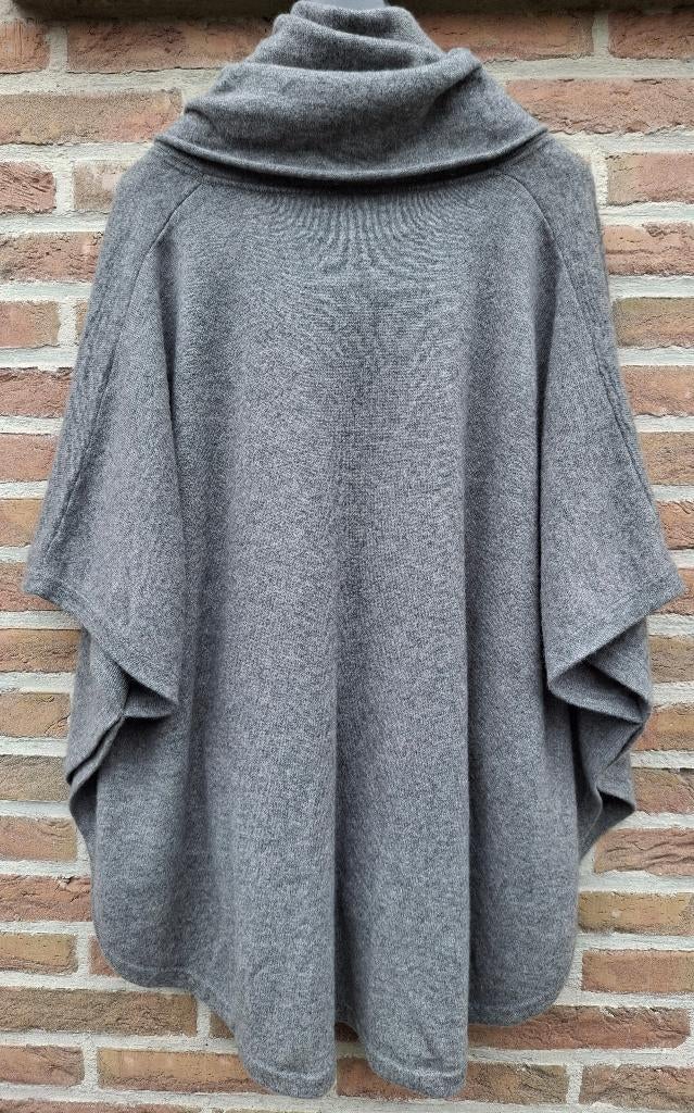 100 % superzachte Cashmere poncho 'REPEAT' (maat 38), Ophalen of Verzenden, Zo goed als nieuw, Maat 38/40 (M), Grijs