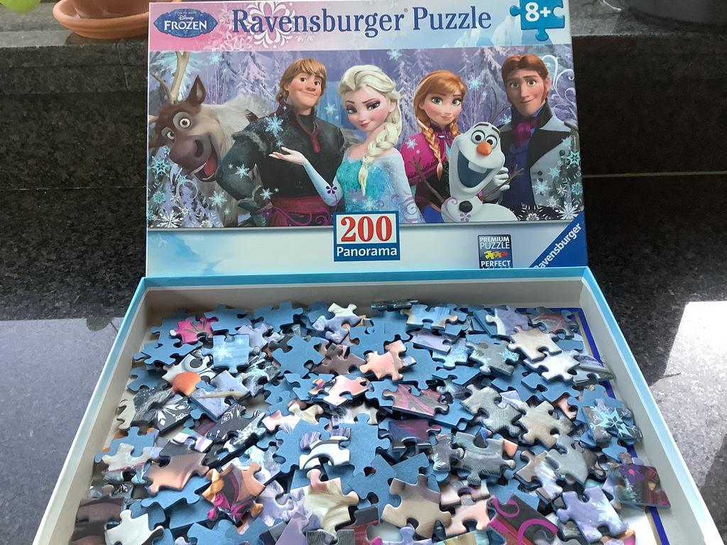 Puzzel 200 stuks Disney Frozen +8 jaar, Hobby en Vrije tijd, Ophalen, Minder dan 500 stukjes, Nieuw, Legpuzzel