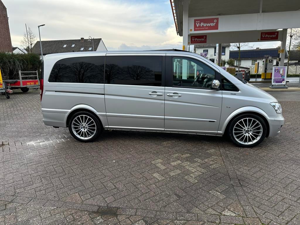Mercedes Viano 3.0l diesel Euro 5, Auto's, Automaat, Euro 5, Zwart, 2987 cc