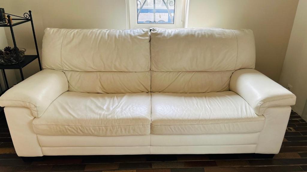 Canapé en cuir blanc, Maison & Meubles, Canapés | Salons, Enlèvement, Utilisé, Trois personnes, Cuir