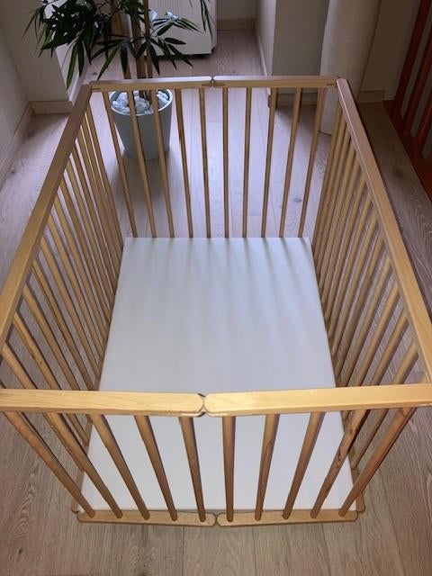 Kinderpark + omranding, Kinderen en Baby's, Babyparken, Zo goed als nieuw, Wieltjes, Ophalen