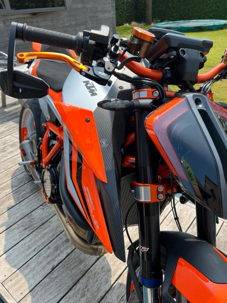 Kit de carénage intérieur en carbone KTM Superduke 1290R  !, Enlèvement ou Envoi, Comme neuf