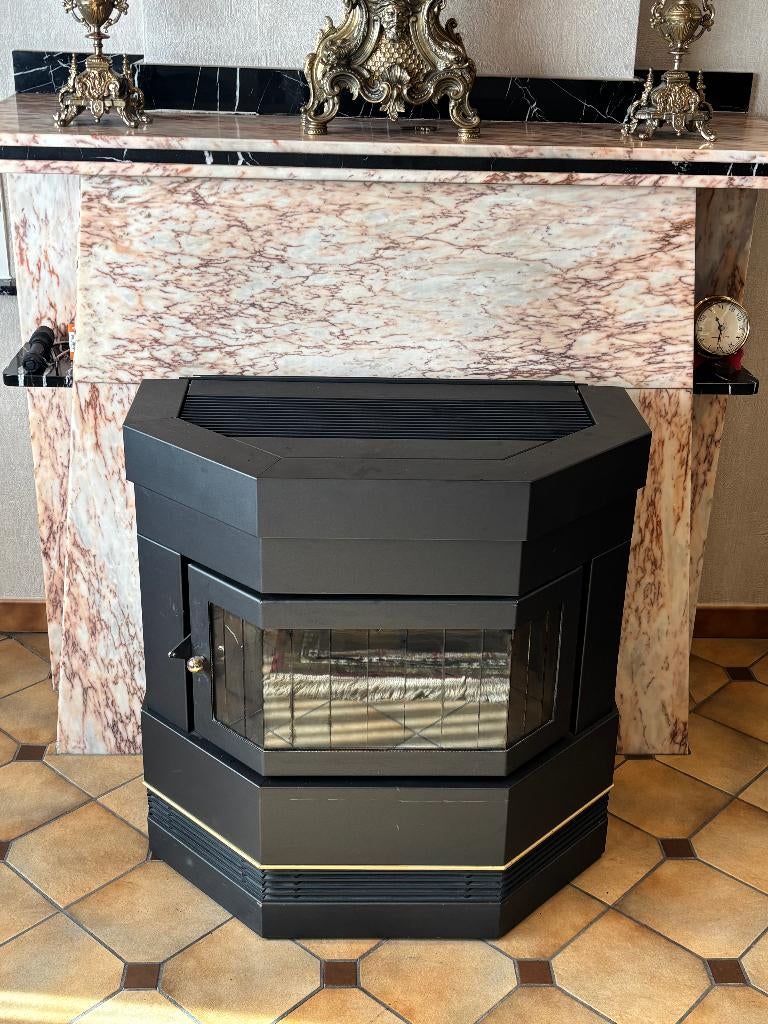 WELL STRALER mazoutkachel, Huis en Inrichting, Kachels, Ophalen, Gebruikt, Vrijstaand, Overige soorten