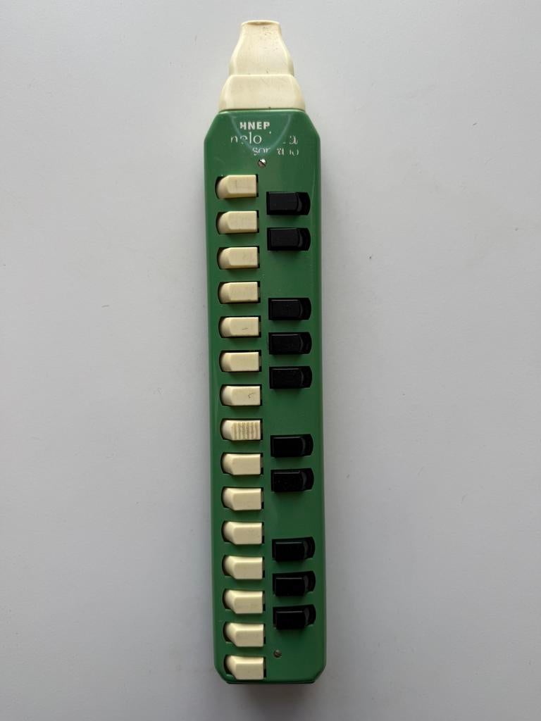 Vintage Hohner Melodica — Fabriqué en Allemagne, Musique & Instruments, Instruments à vent | Harmonica, Enlèvement ou Envoi, Comme neuf