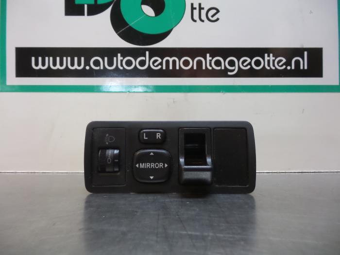 Spiegel Schakelaar van een Toyota Corolla Verso, Auto-onderdelen, Gebruikt, -, -, Ophalen of Verzenden