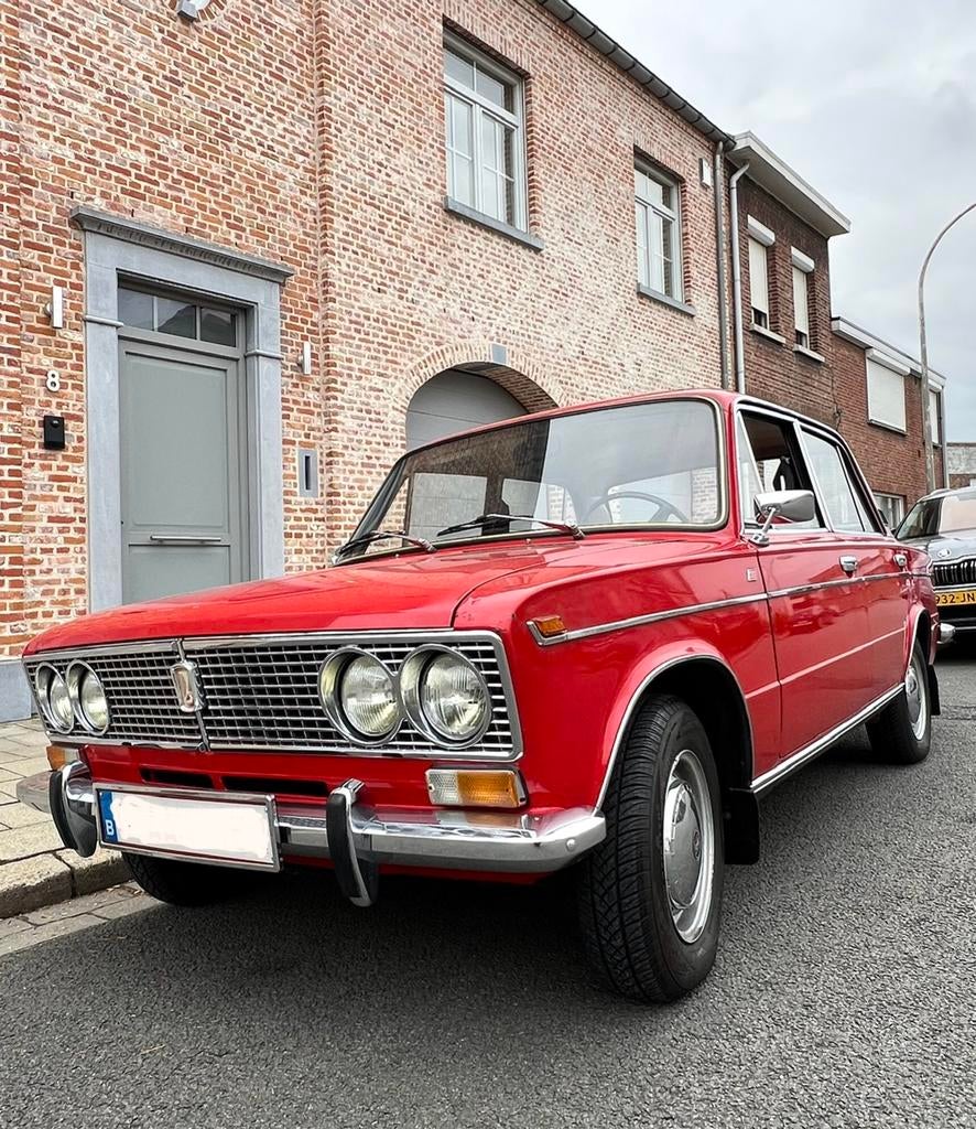 LADA van 1978 in originele staat, Auto's, Lada, 4 deurs, Overige modellen, Leder, Rood