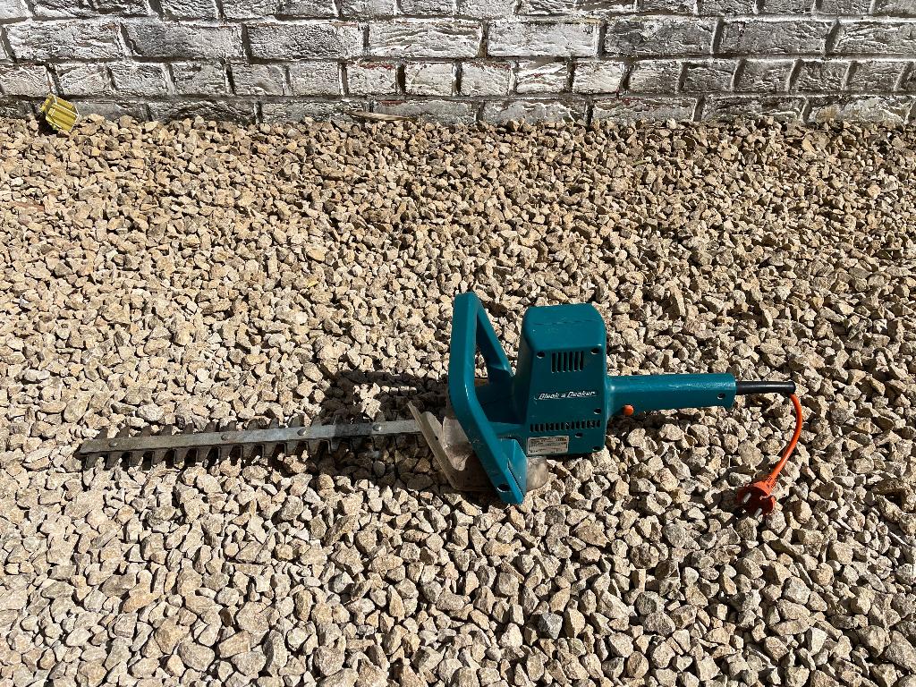 B&D elektrische heggenschaar, Tuin en Terras, Ophalen, Gebruikt, Elektrisch, Black & Decker