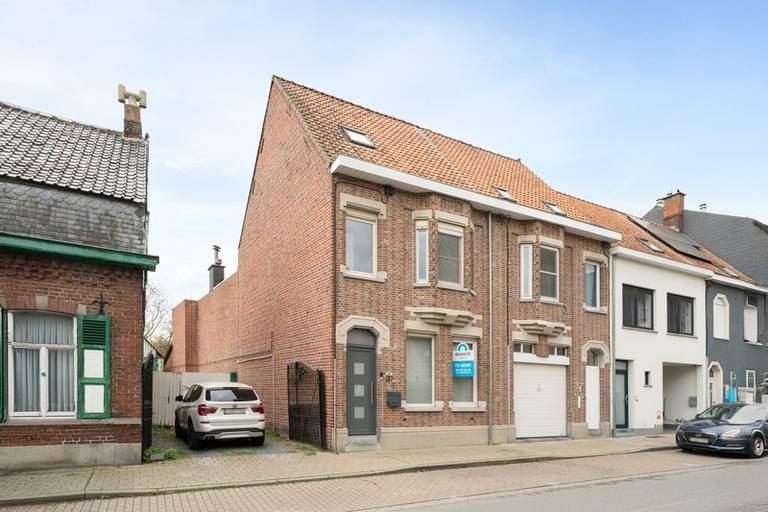 Huis te koop Beveren-Roeselare, Immo, Huizen en Appartementen te koop, Provincie West-Vlaanderen, 200 tot 500 m², Hoekwoning, C