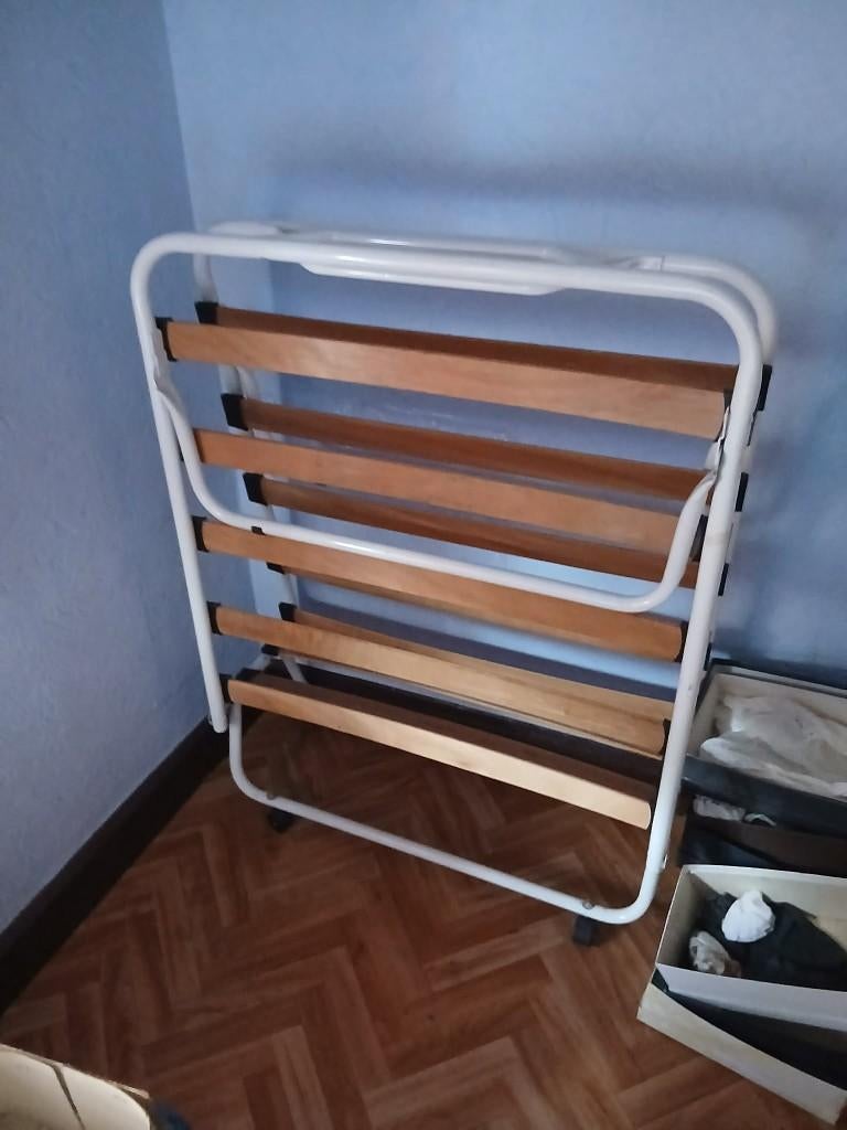 Lit pliable, Maison & Meubles, Chambre à coucher | Lits, 90 cm, Une personne, Enlèvement, Utilisé