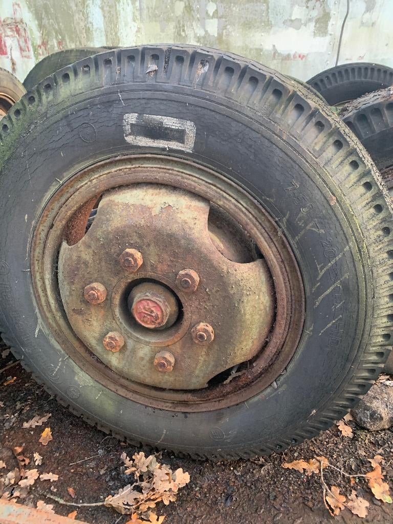 grote wielas 7.5-20, Ophalen