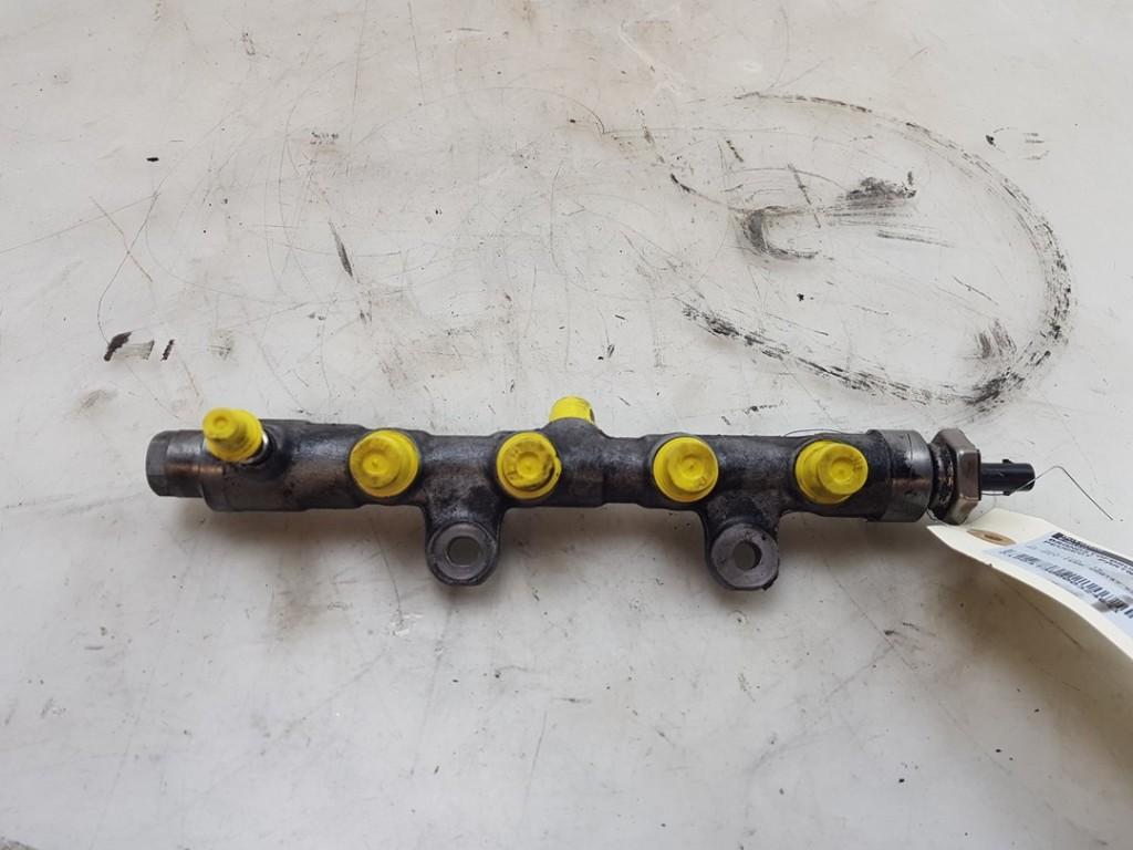 COMMON RAIL Partner (EF / EU) (|9821399680|192602674|), Autos : Pièces & Accessoires, Utilisé, Peugeot