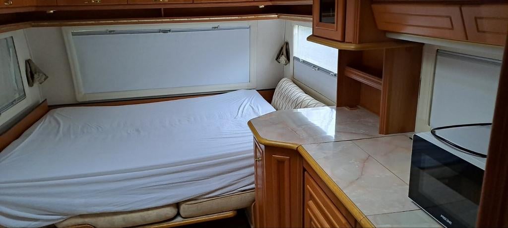 Caravan &  ADM voortent plaats 385 ardennen camping bertrix, Caravans en Kamperen, Caravans, Particulier, Tabbert