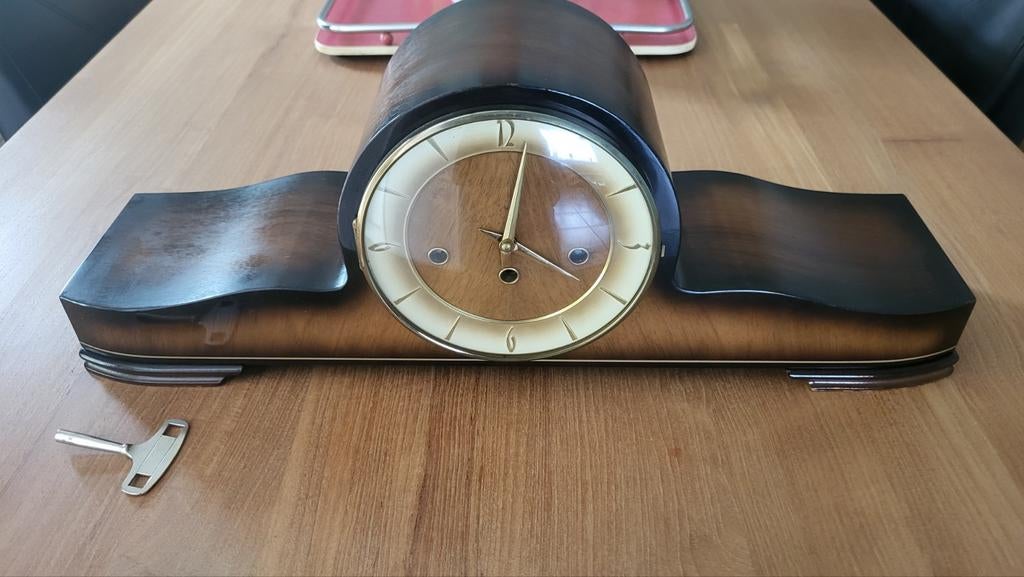 Schouwklok westminster, Enlèvement