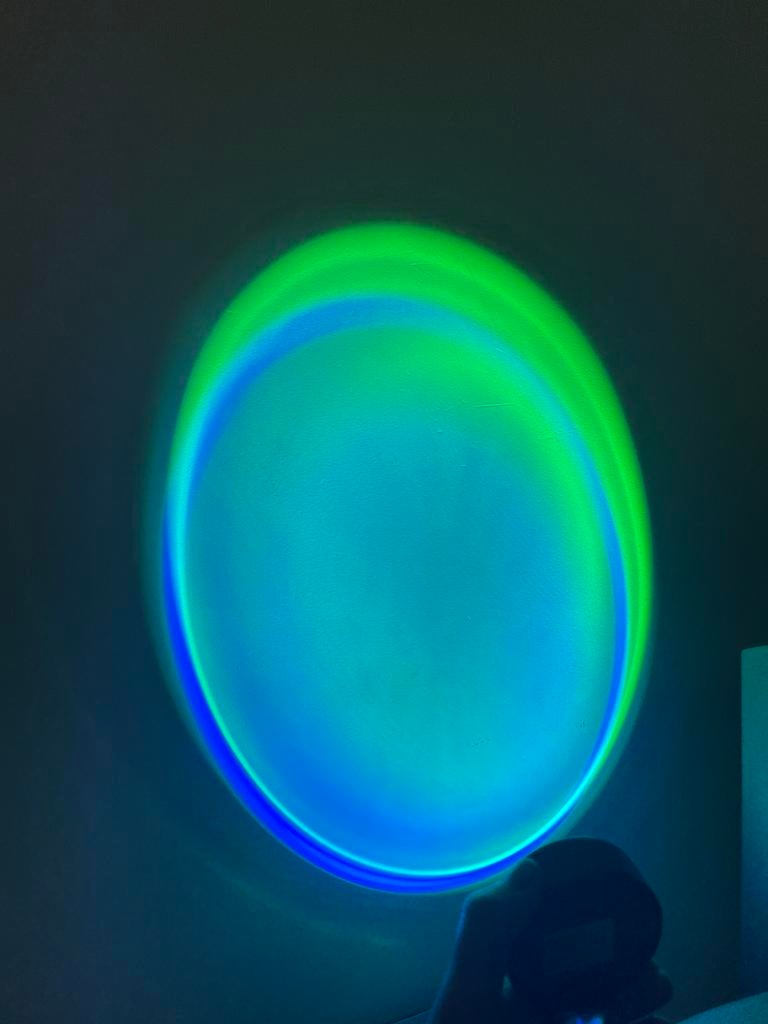 Tafellamp - Projectielamp - Met USB poort  - Meerkleurig, Huis en Inrichting, Ophalen, Zo goed als nieuw