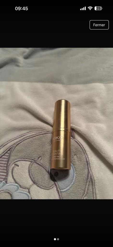 Kiko Milano Stick markeerstift - Beauty Essentials Glowy, Handtassen en Accessoires, Uiterlijk | Cosmetica en Make-up, Ophalen of Verzenden