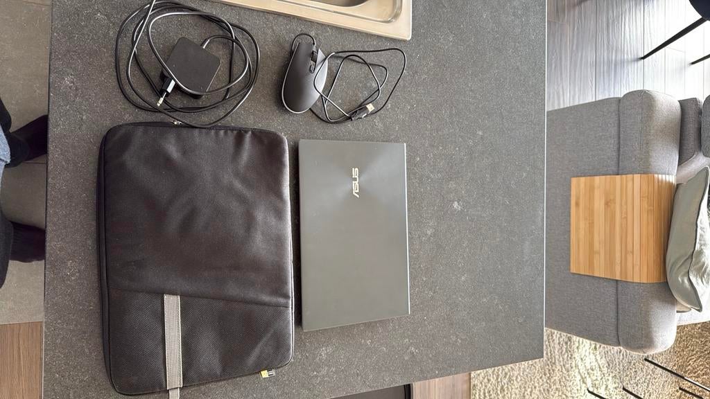 Asus Zenbook 13 UW325J, Computers en Software, Ophalen, Refurbished