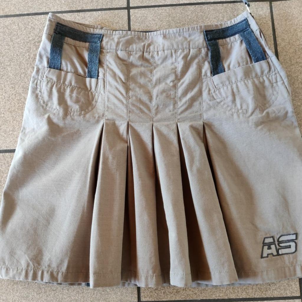 Beige rokje met plooien vooraan, Vêtements | Femmes, Jupes, Comme neuf, Taille 36 (S), Beige, Au-dessus du genou, Enlèvement ou Envoi