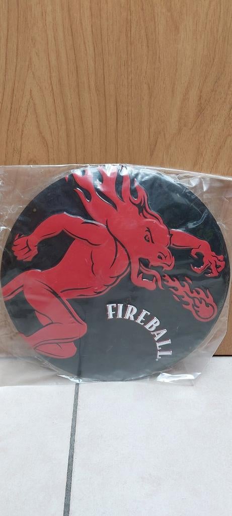 Panneau publicitaire boule de feu en métal, Collections, Marques & Objets publicitaires, Neuf, Panneau publicitaire, Enlèvement ou Envoi