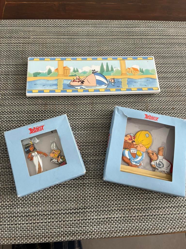 figurine + carrelage Astérix et obelix, Enlèvement, Astérix et Obélix, Comme neuf, Statue ou Figurine